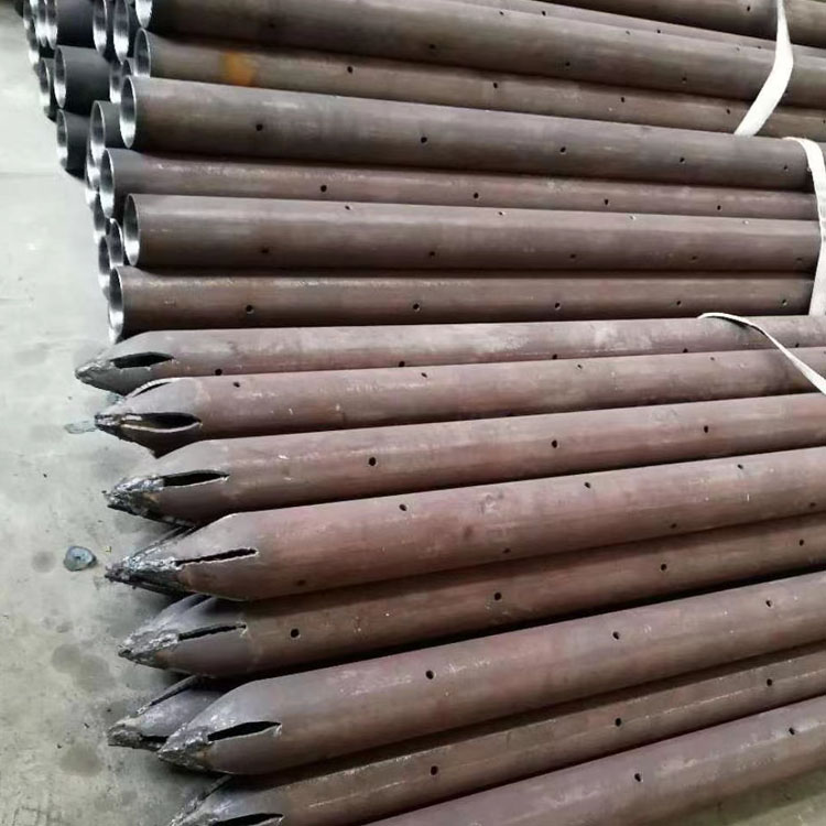 阿瓦提隧道支护管